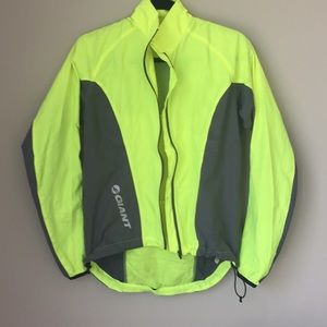 Giant biking jacket 🚴